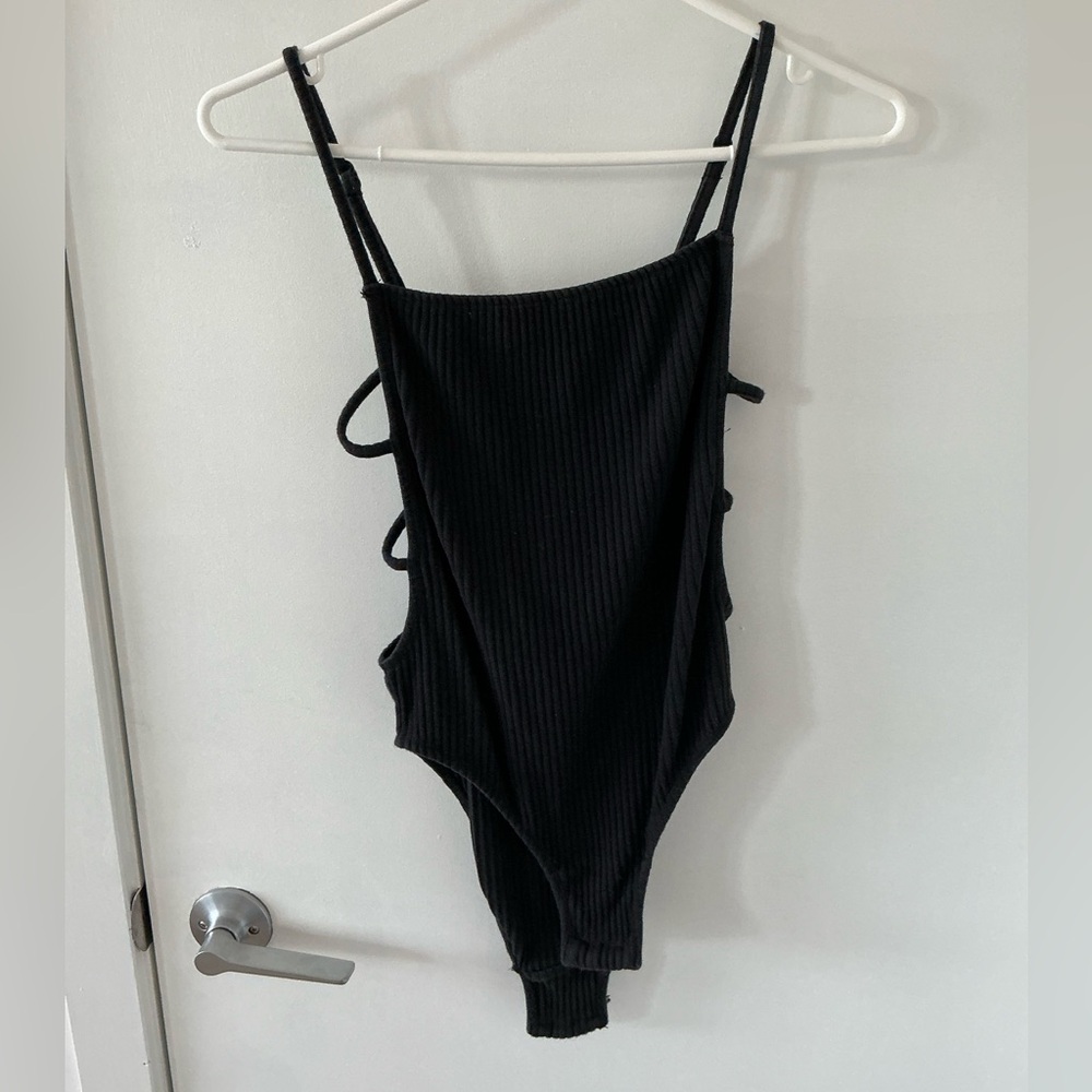 Black Ribbed One-Piece Glassons Bodysuit